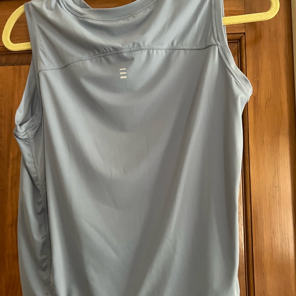 Workout tank - Picture 2 of 2